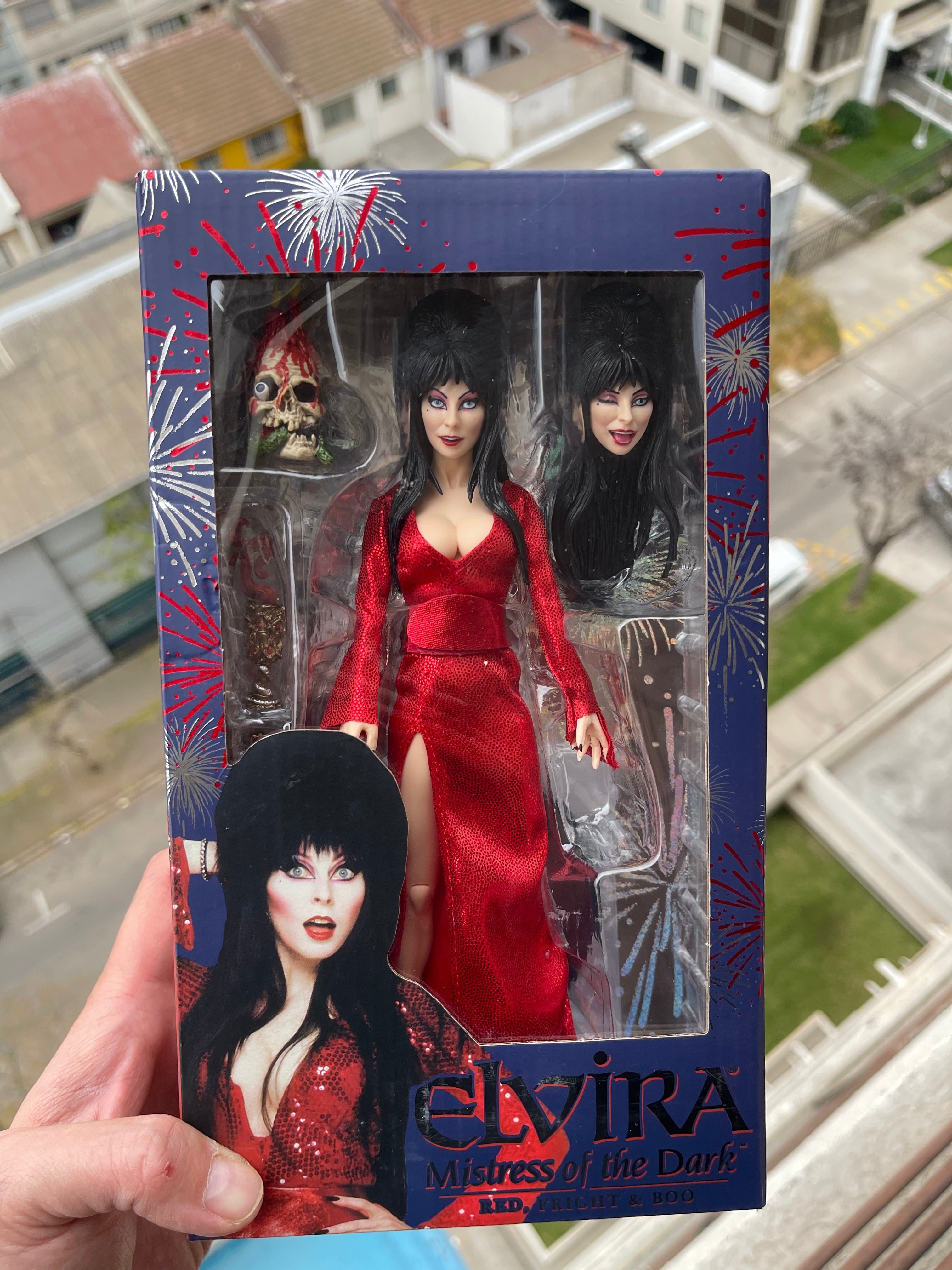 NECA Elvira “Red, Fright & Boo” – Retro Clothed 8”