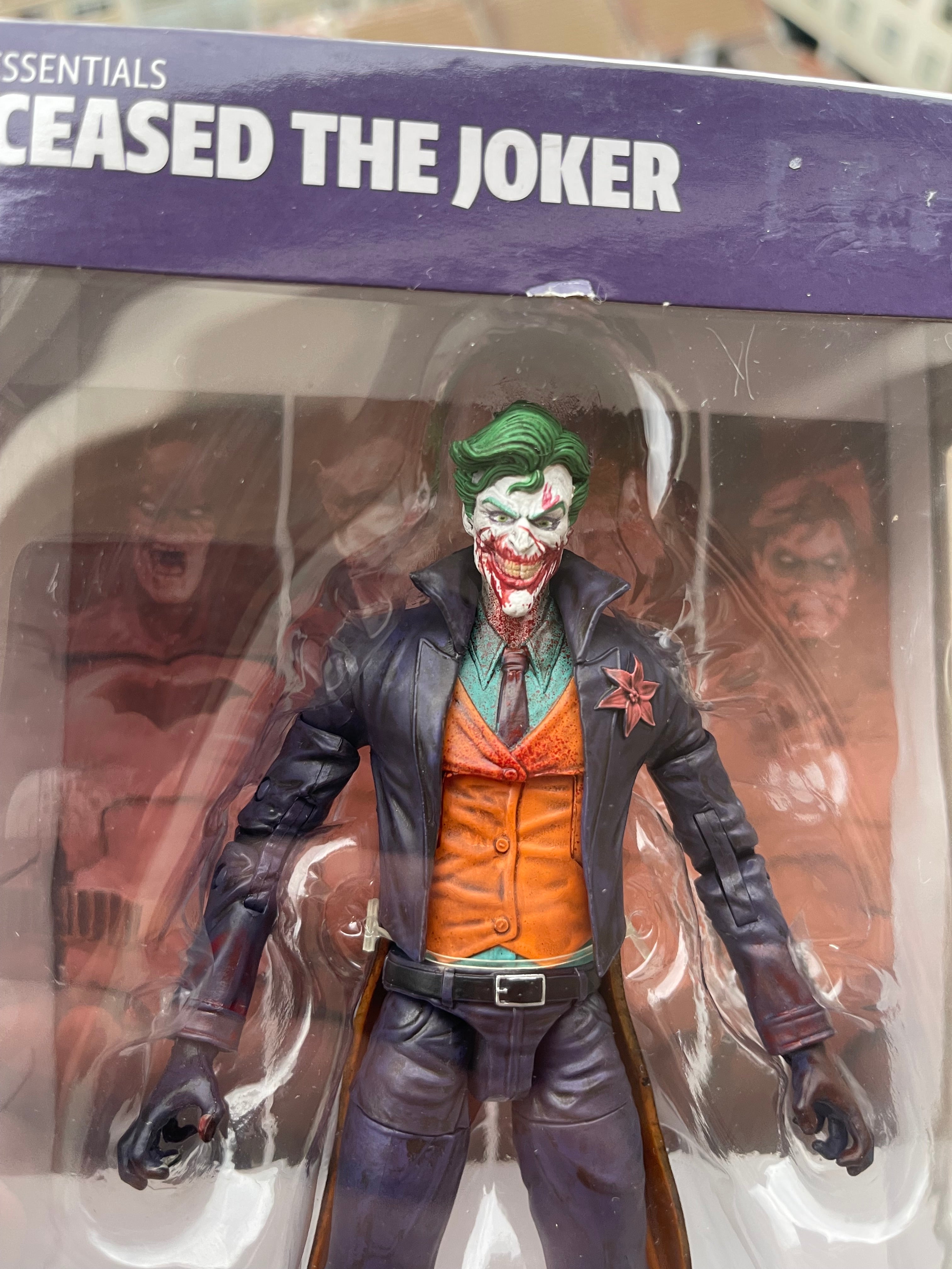 DCeased The Joker – McFarlane Toys / DC Direct Essentials