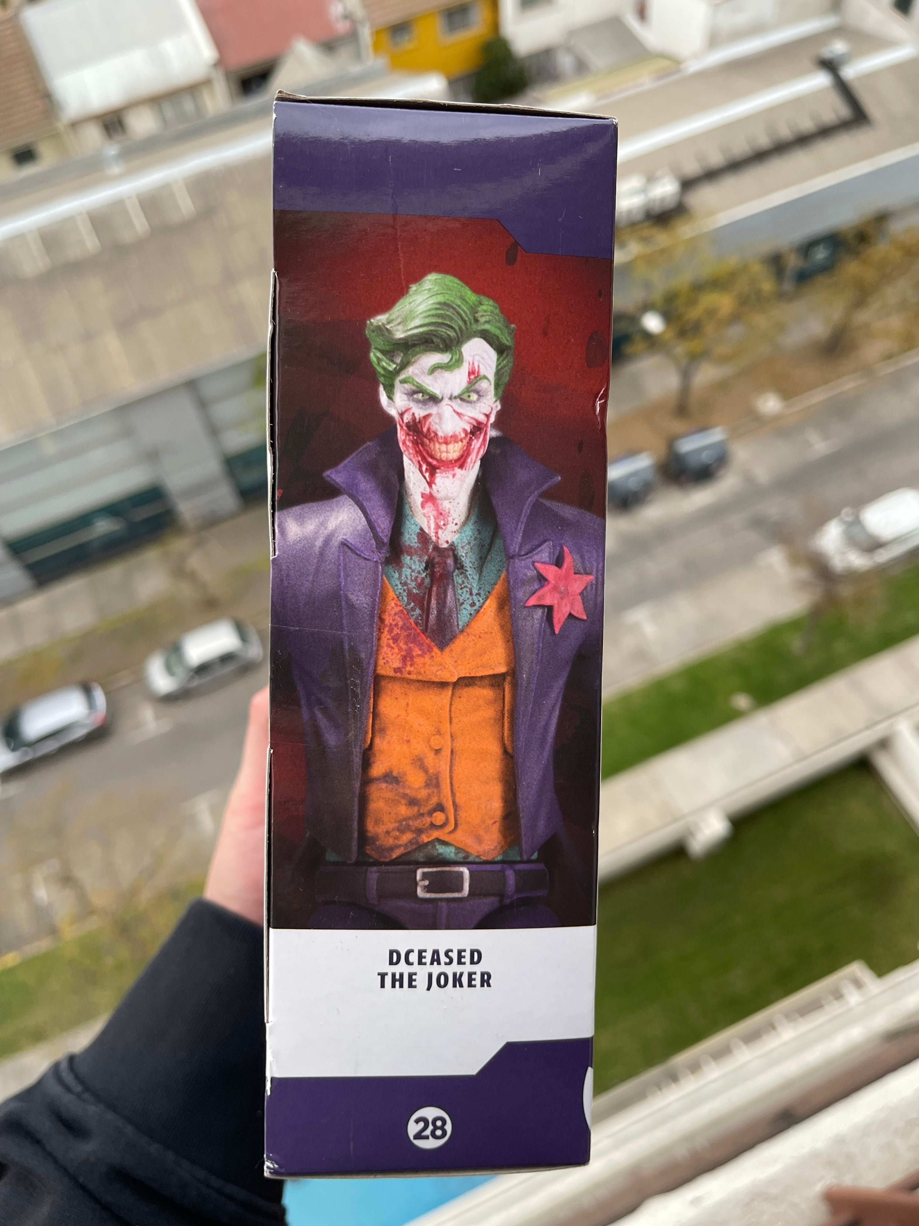 DCeased The Joker – McFarlane Toys / DC Direct Essentials