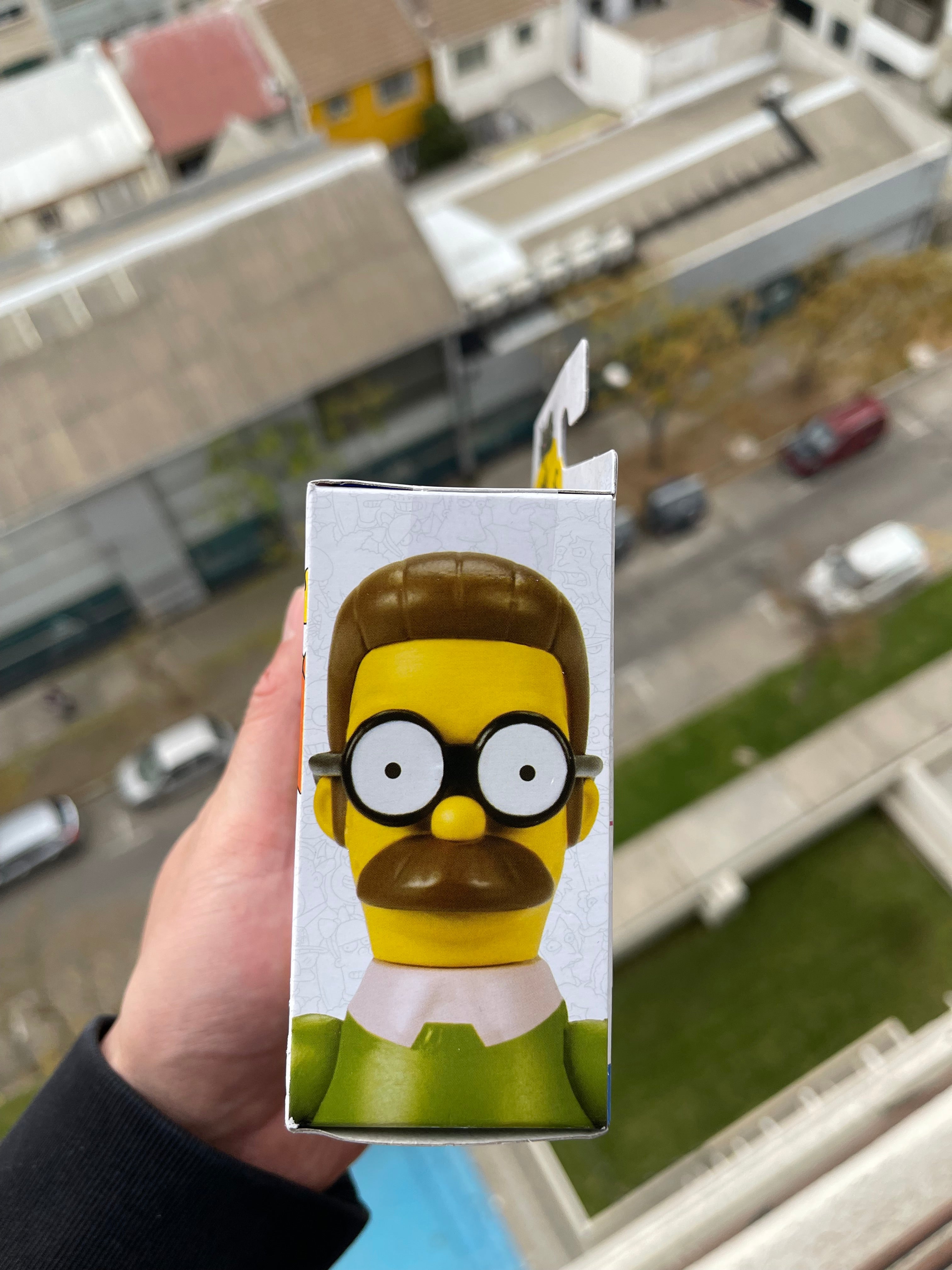 figura Ned Flanders – Jakks Pacific (The Simpsons, versión pequeña 5 cm aprox.)