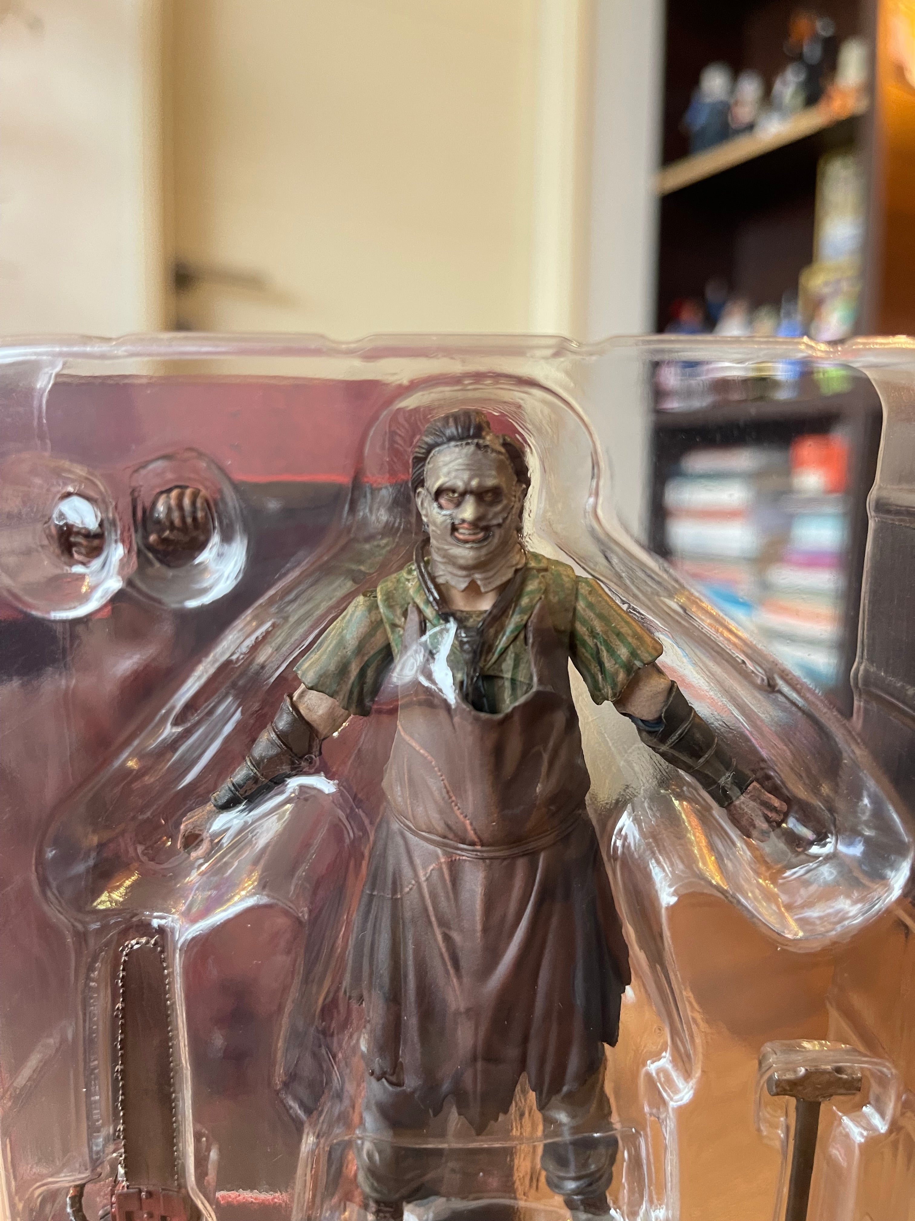 Leatherface 2003 – Hiya Toys (The Texas Chainsaw Massacre 2003)