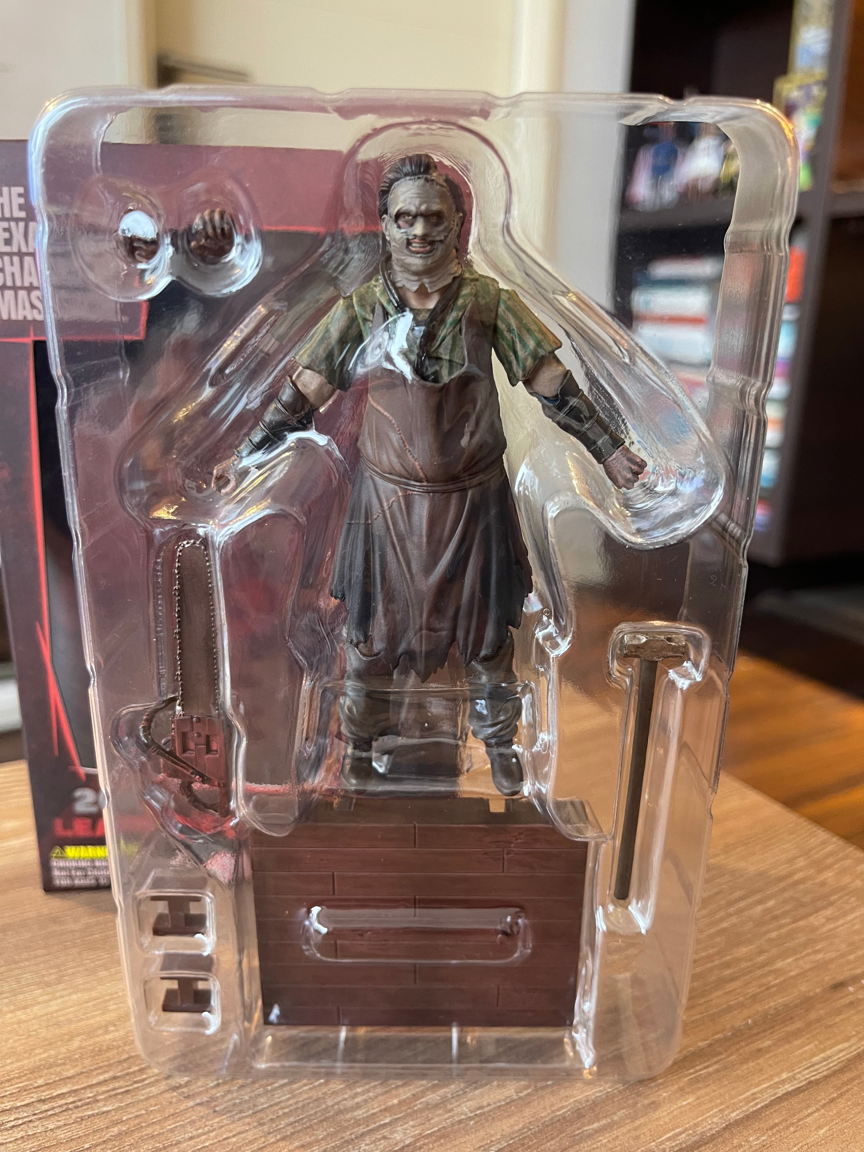 Leatherface 2003 – Hiya Toys (The Texas Chainsaw Massacre 2003)