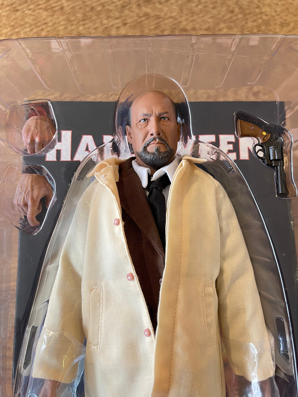 Dr. Samuel Loomis 1/6 (Halloween 1978) – Trick or Treat Studios