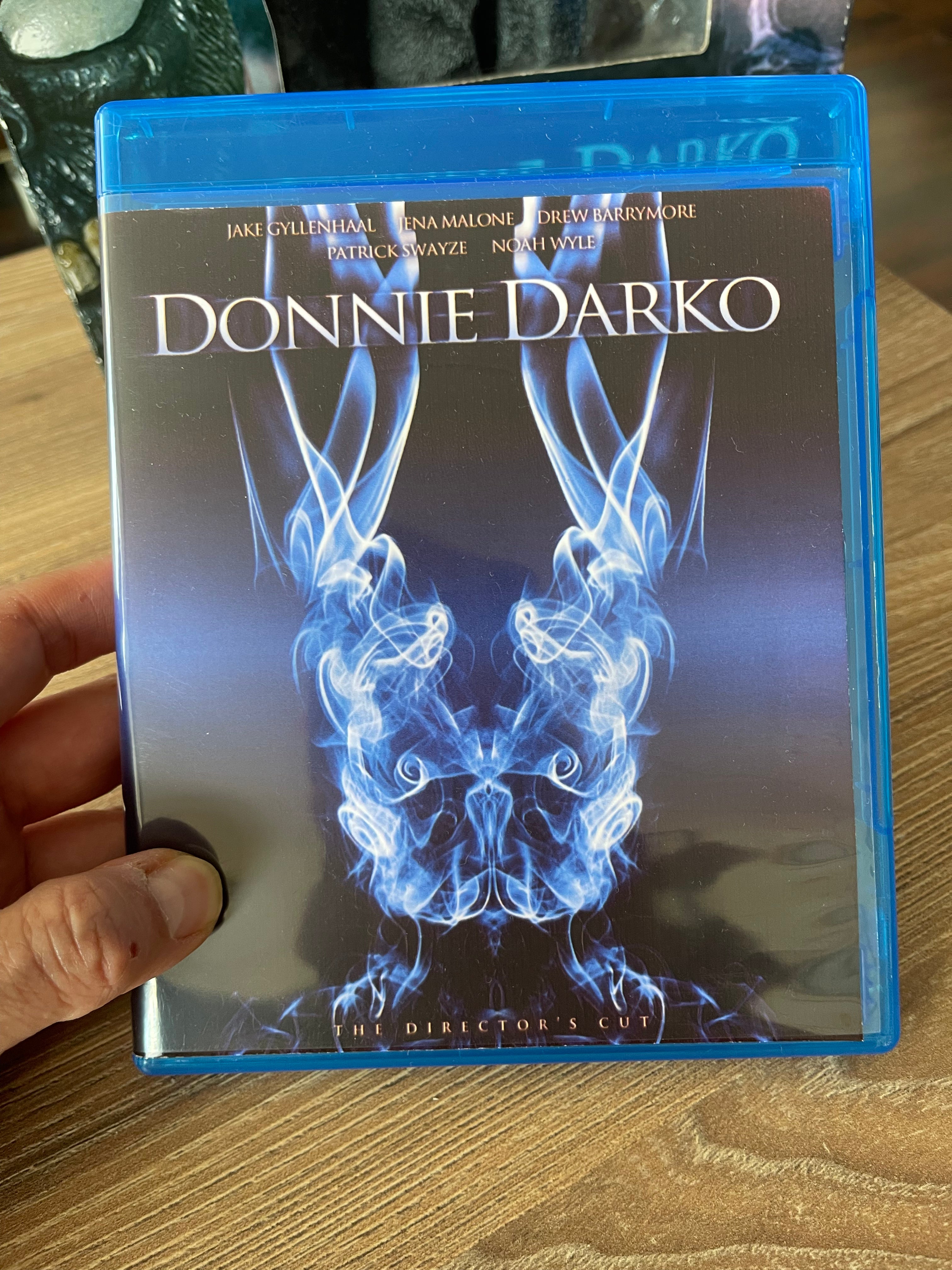 NECA Donnie Darko – Frank the Bunny Talking Figure 12” Escala 1/6