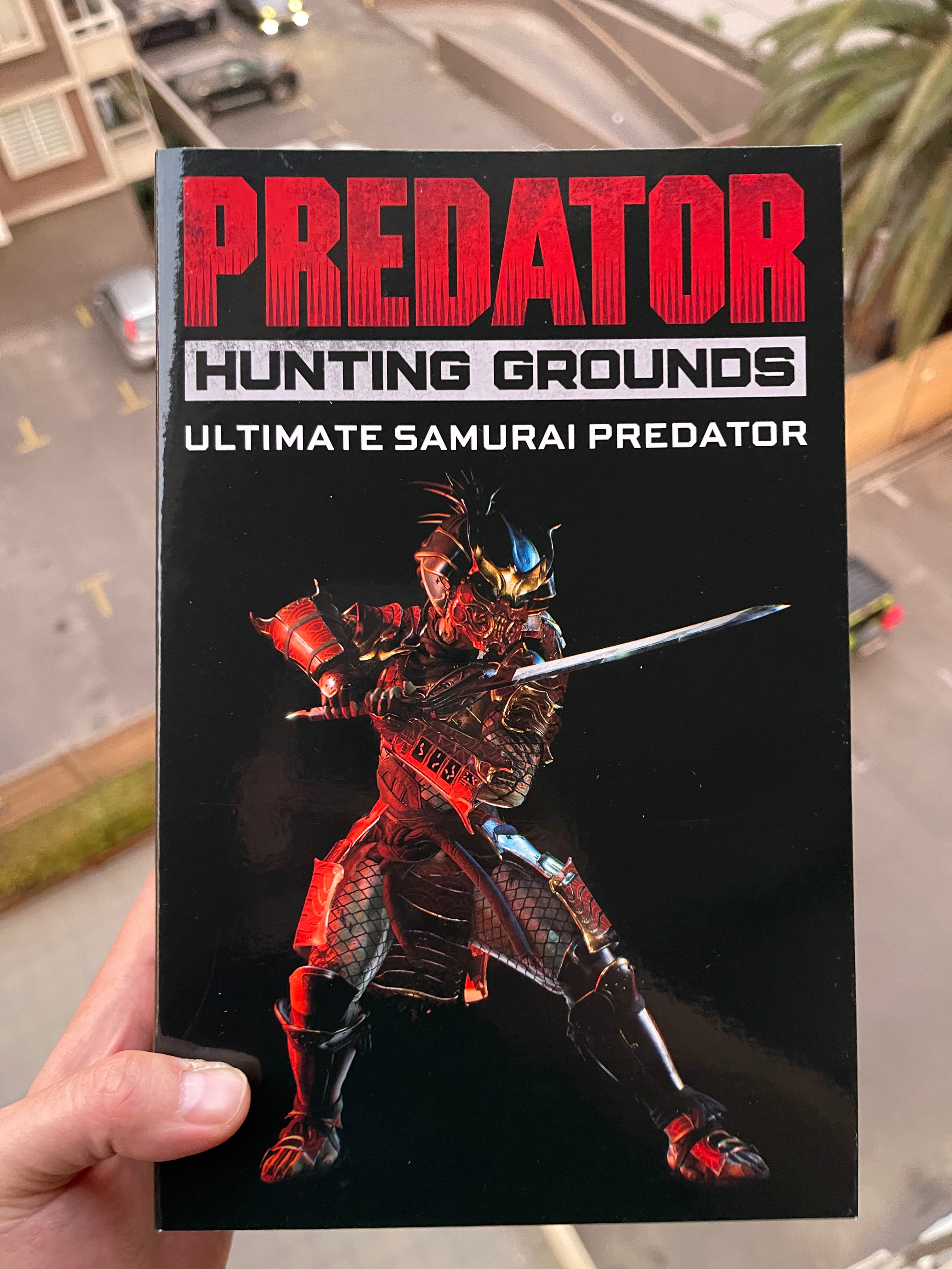 Figura Ultimate Samurai Predator de NECA