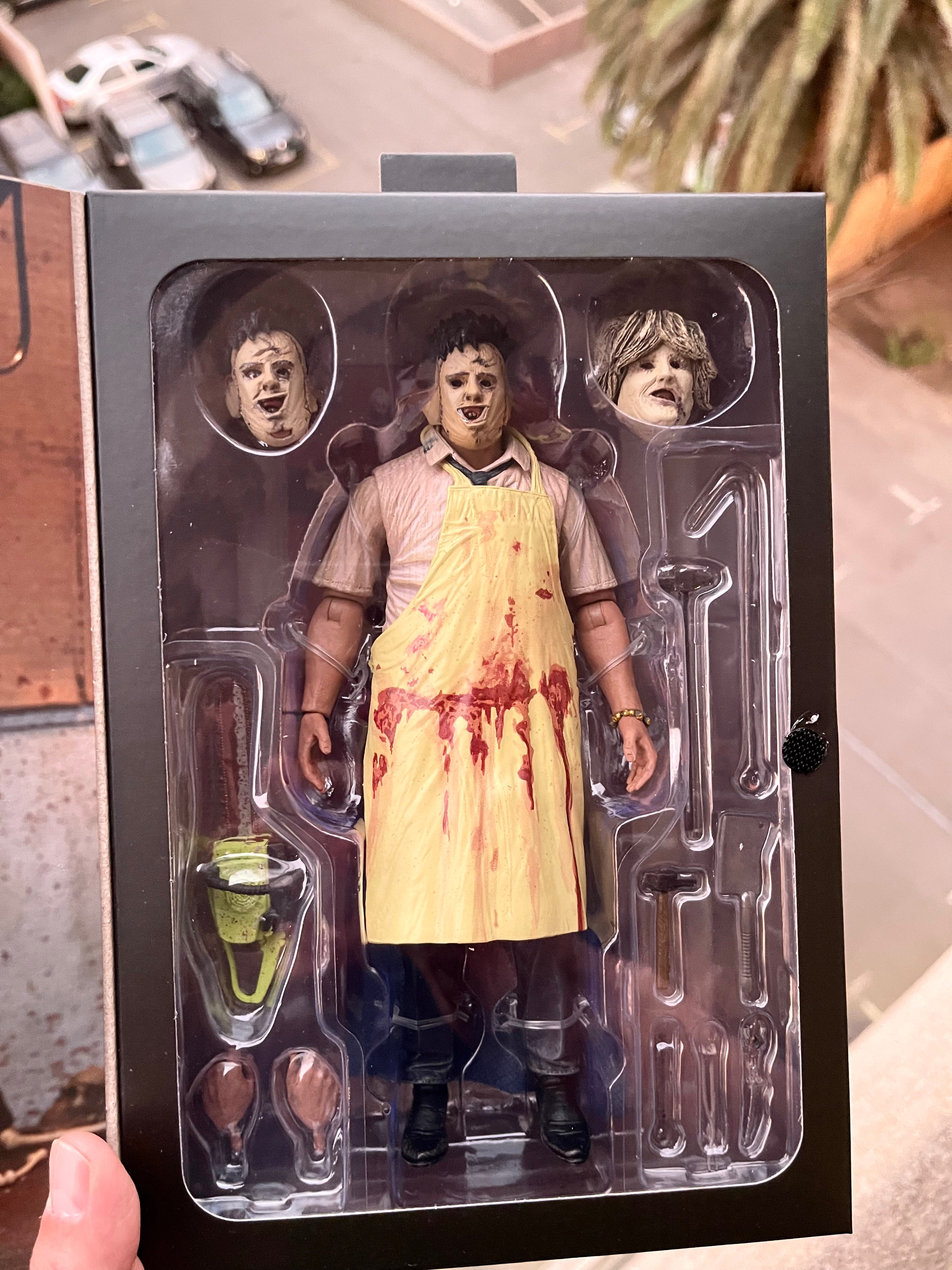 figura NECA Ultimate Leatherface 50.º Aniversario Ultimate