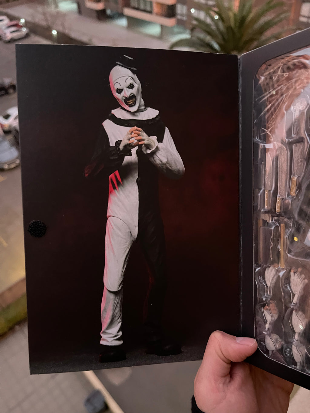 Figura Ultimate Art the Clown – NECA (Terrifier)
