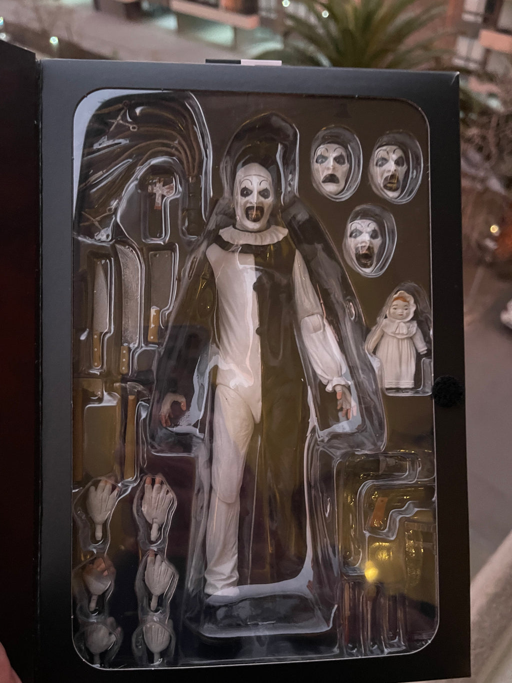 Figura Ultimate Art the Clown – NECA (Terrifier)