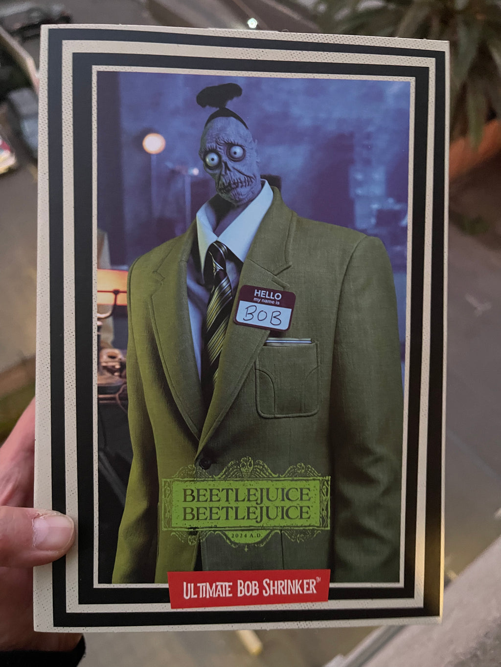 Figura Ultimate Bob Shrinker de NECA (Beetlejuice Beetlejuice)