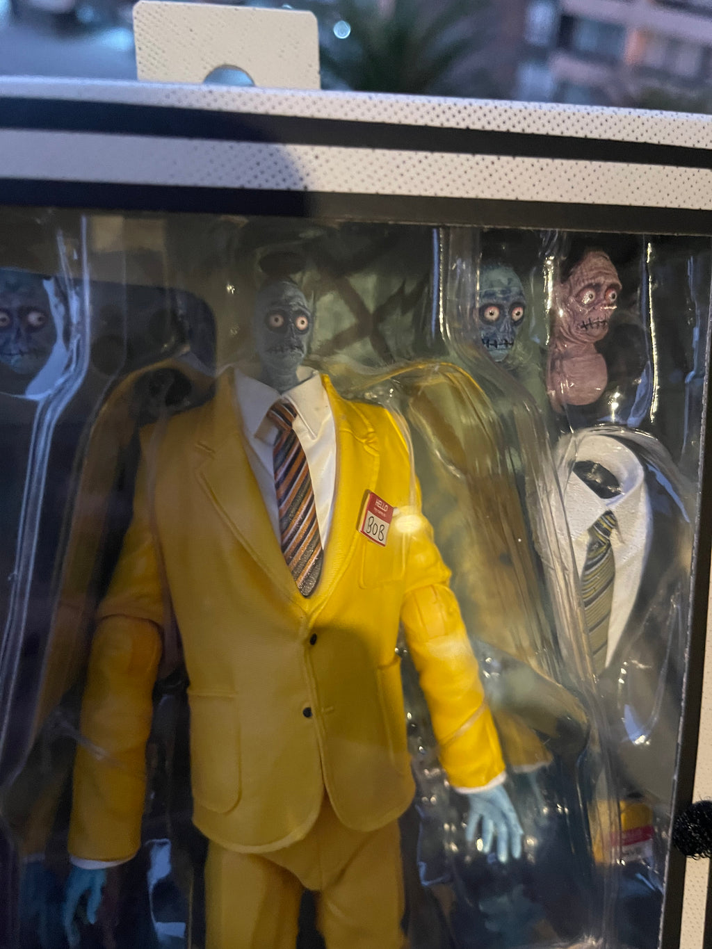 Figura Ultimate Bob Shrinker de NECA (Beetlejuice Beetlejuice)