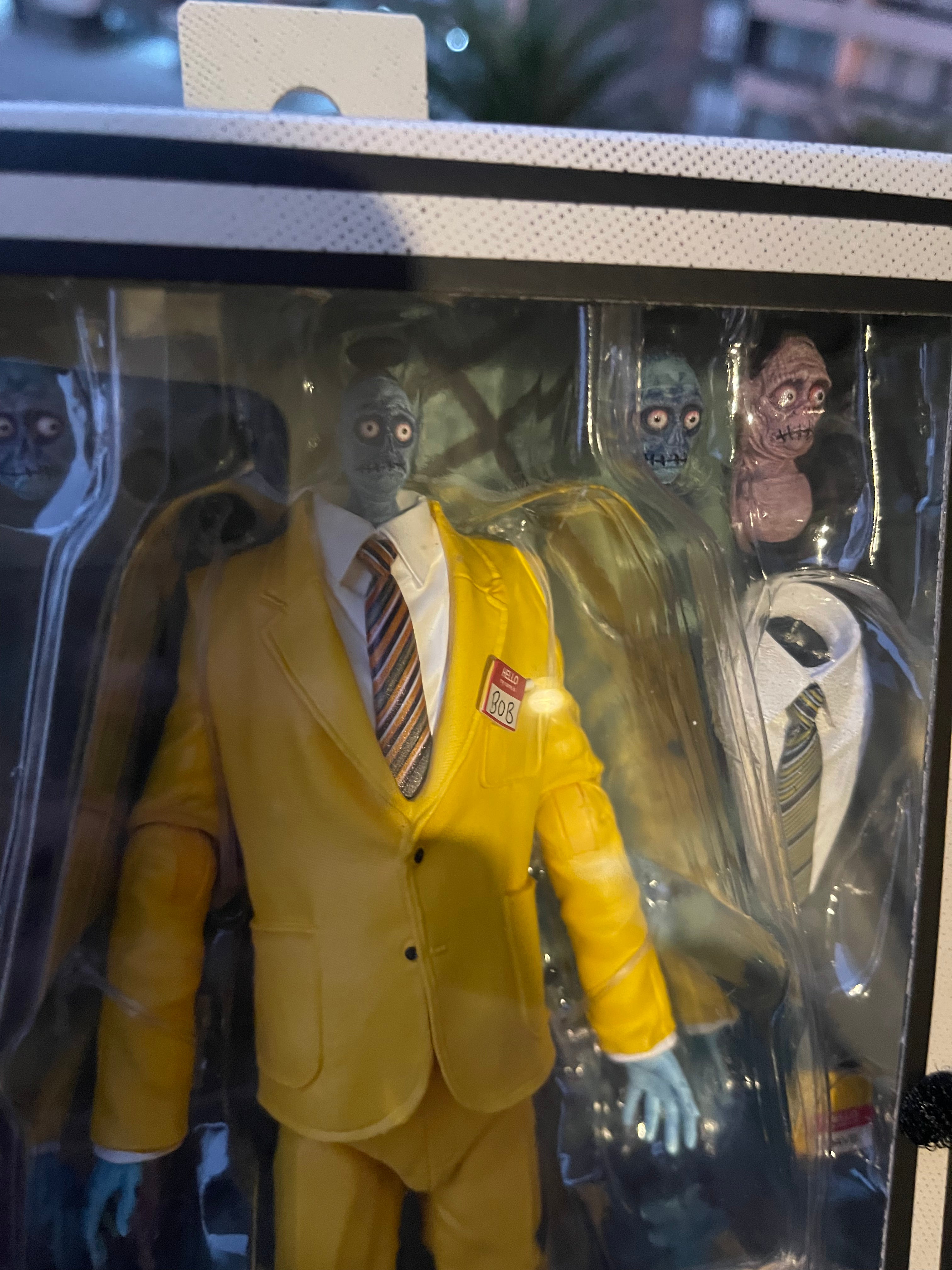 Figura Ultimate Bob Shrinker de NECA (Beetlejuice Beetlejuice)