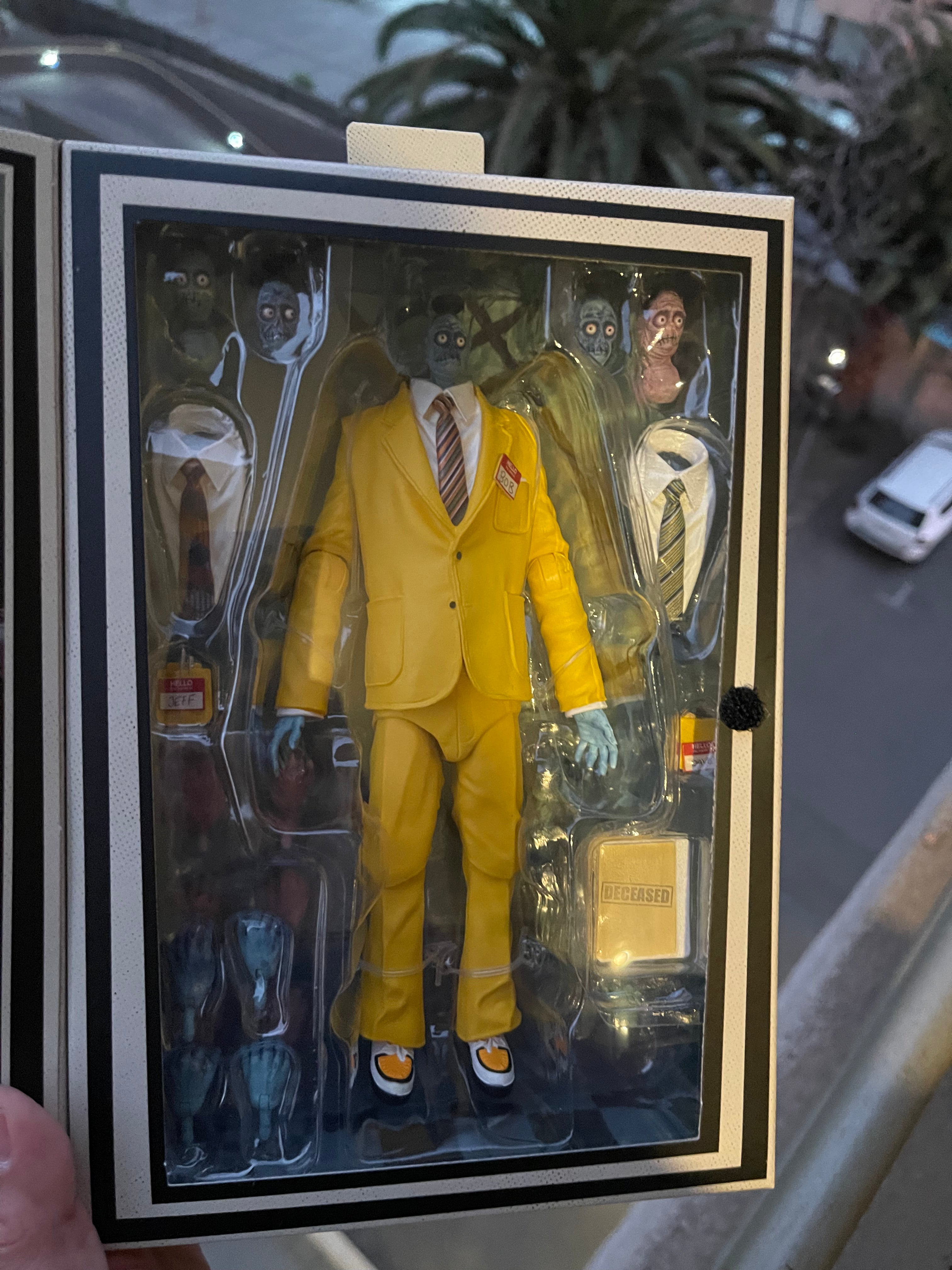 Figura Ultimate Bob Shrinker de NECA (Beetlejuice Beetlejuice)