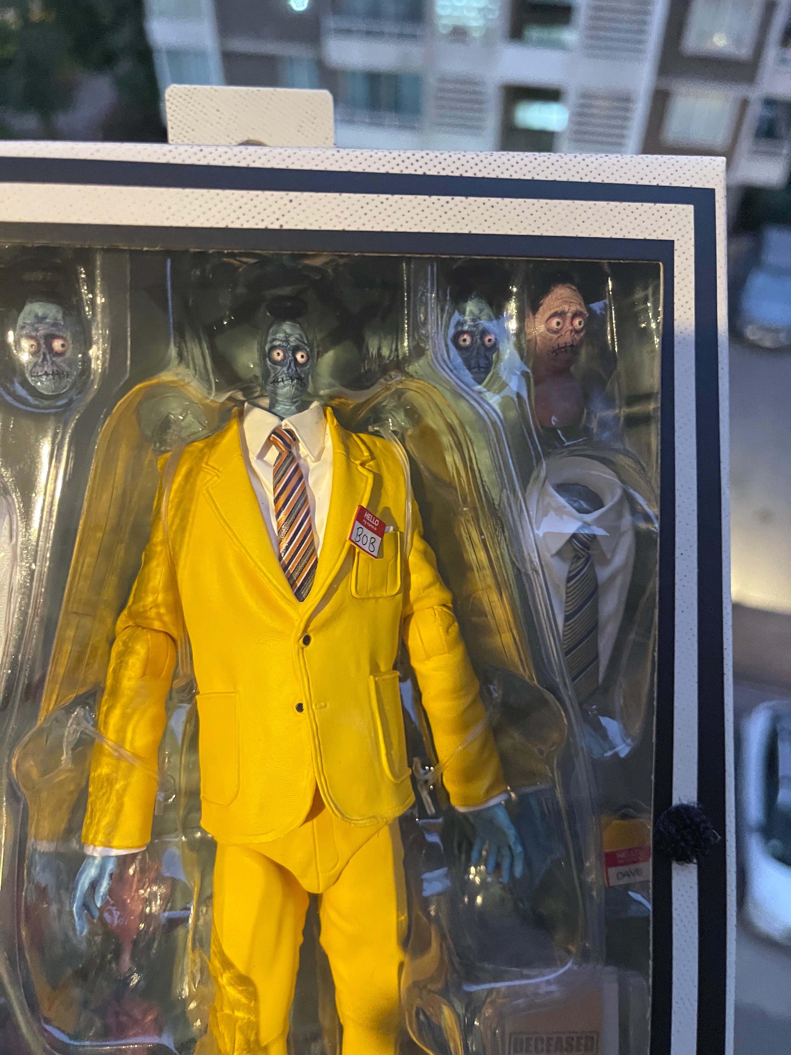 Figura Ultimate Bob Shrinker de NECA (Beetlejuice Beetlejuice)