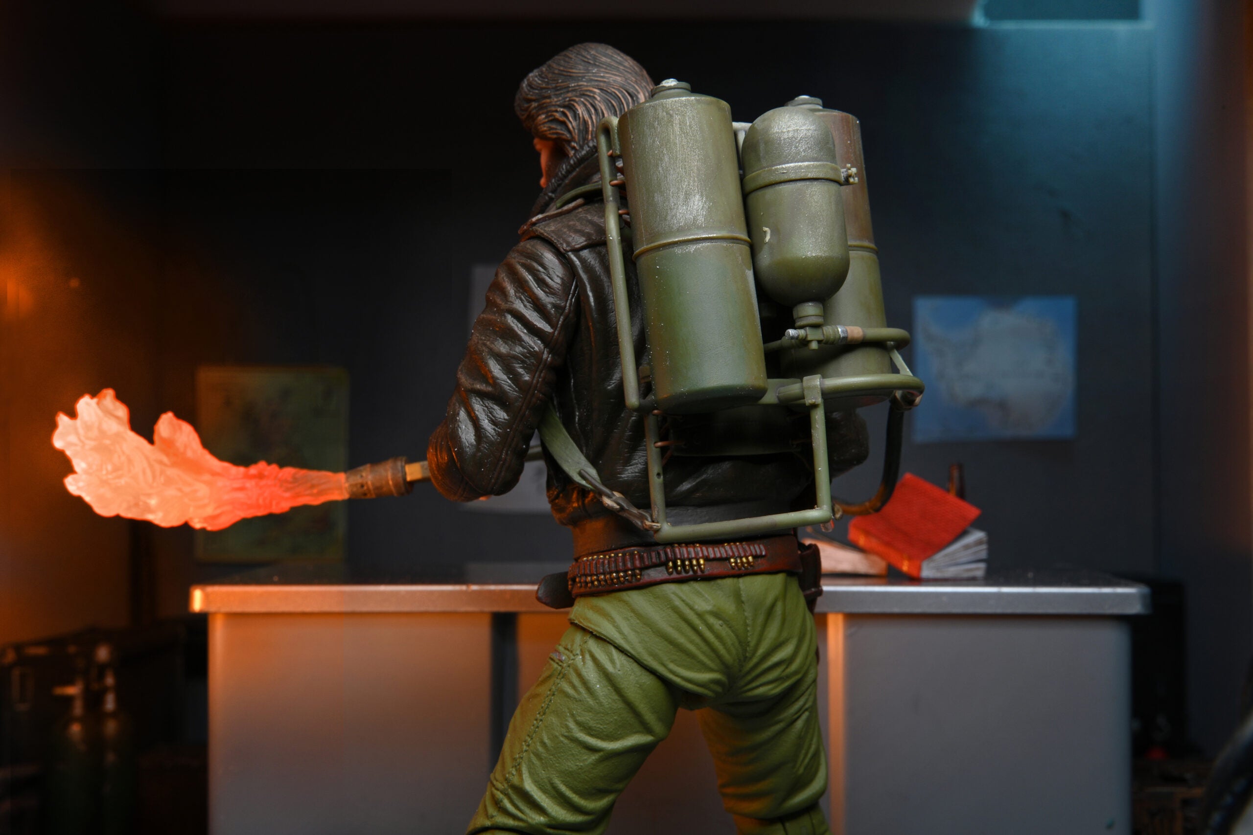 The Thing Ultimate MacReady v2 (Station Survival) Neca