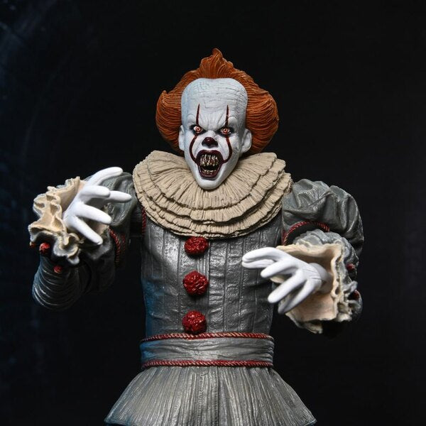 The Many Faces of Pennywise (caja 3D) Neca Ultimate